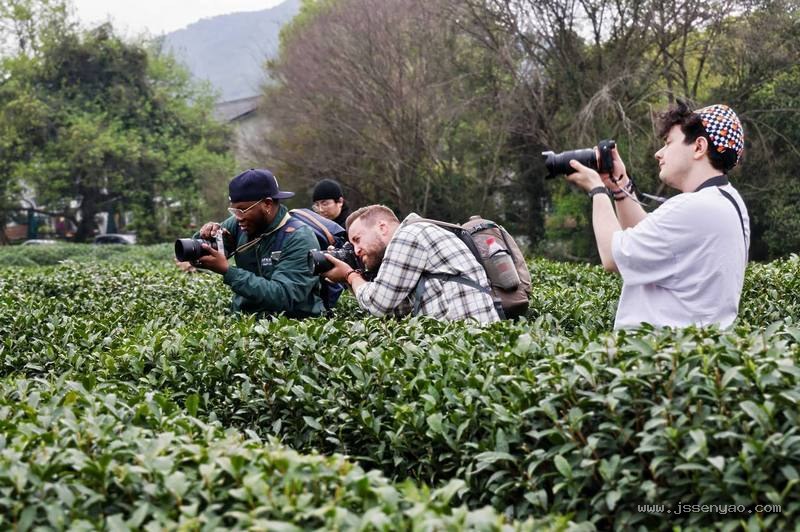 叙事